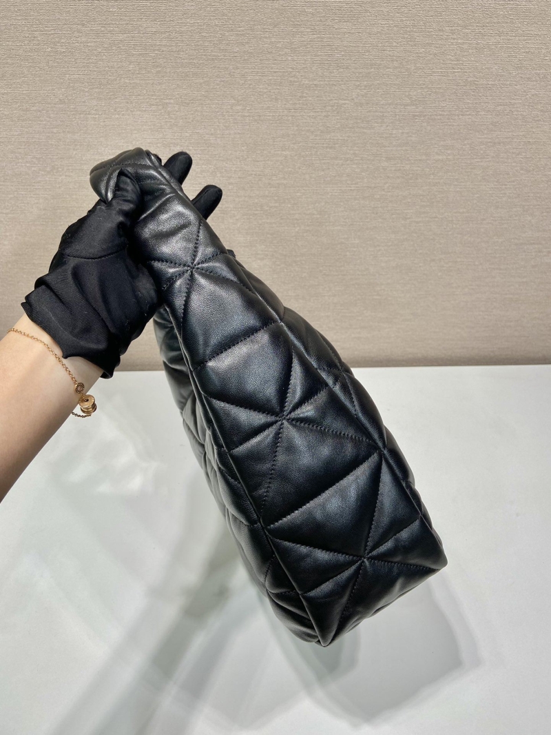 Pra*a hobo bags